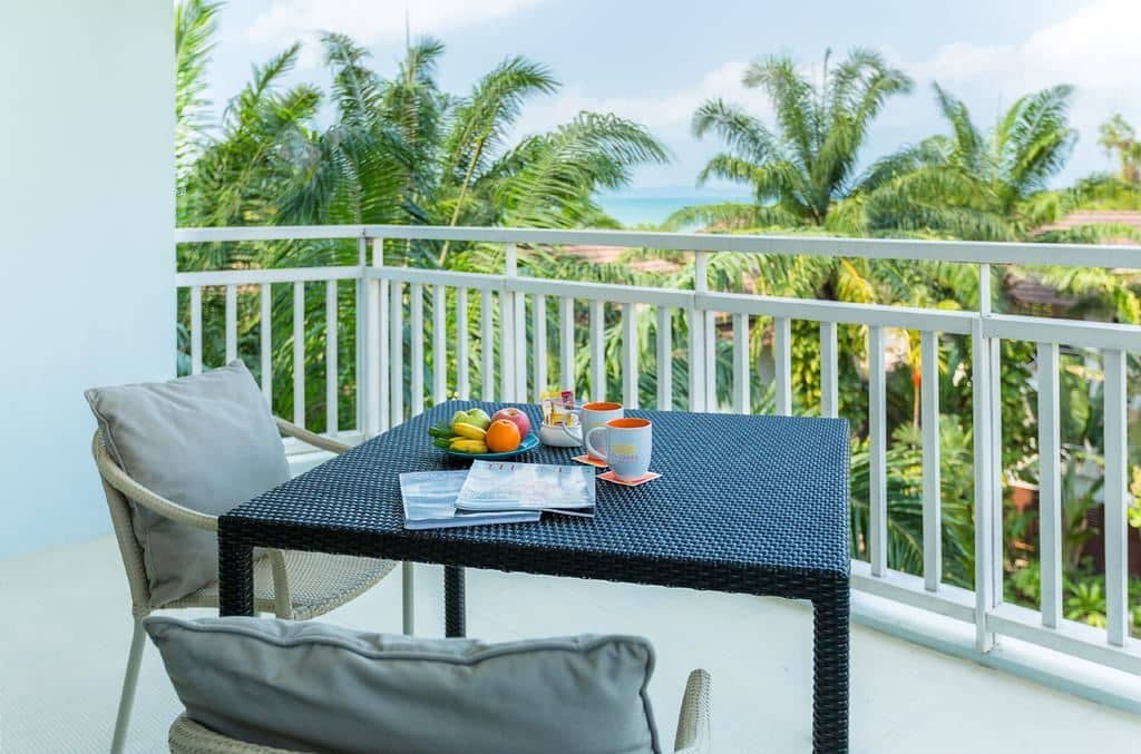 rooms-deluxe-sea-view