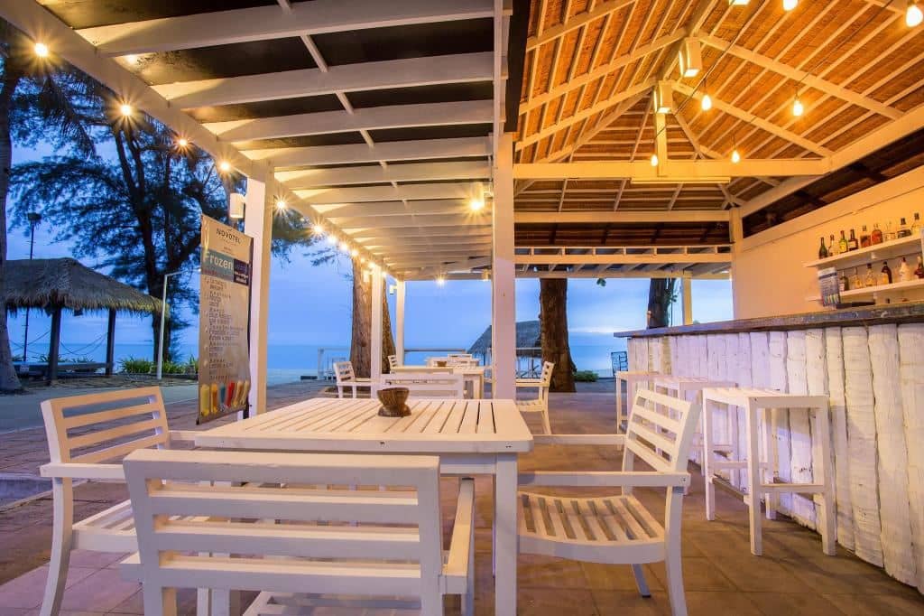bars-pool-bar