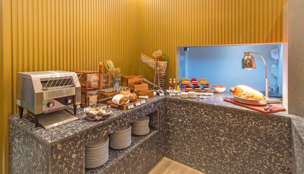 restaurants-cerulean-restaurant