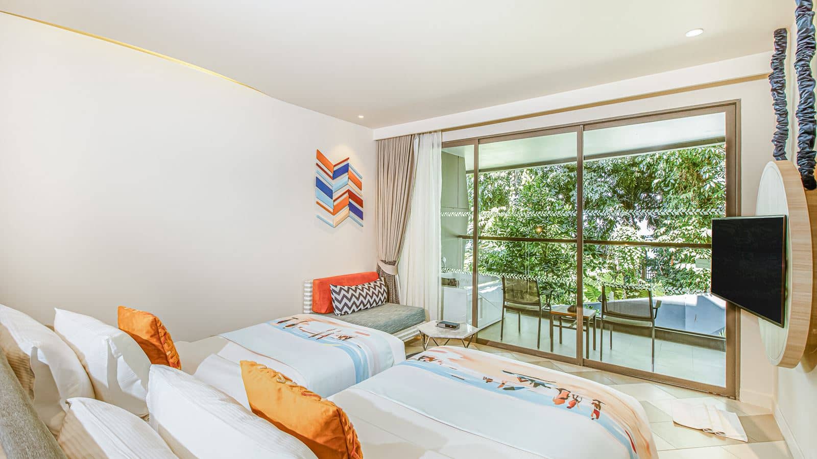 rooms-sis-over-the-garden