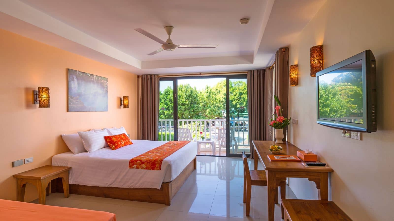 rooms-deluxe-room