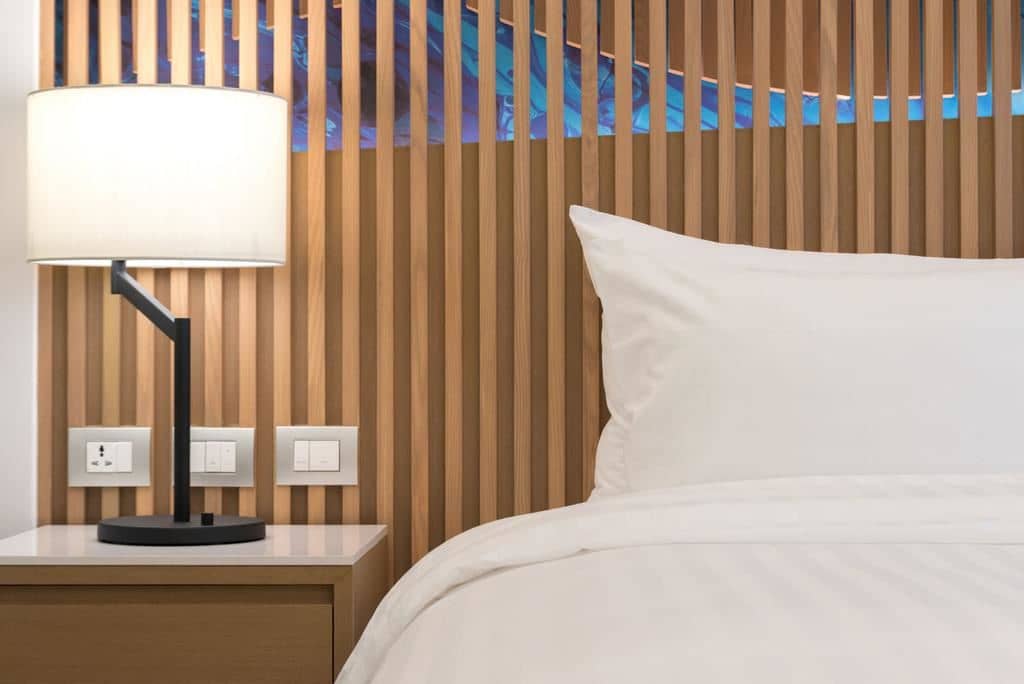 rooms-deluxe-ocean-room