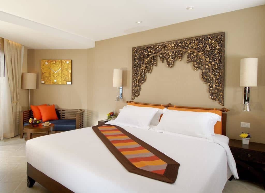 rooms-deluxe-room