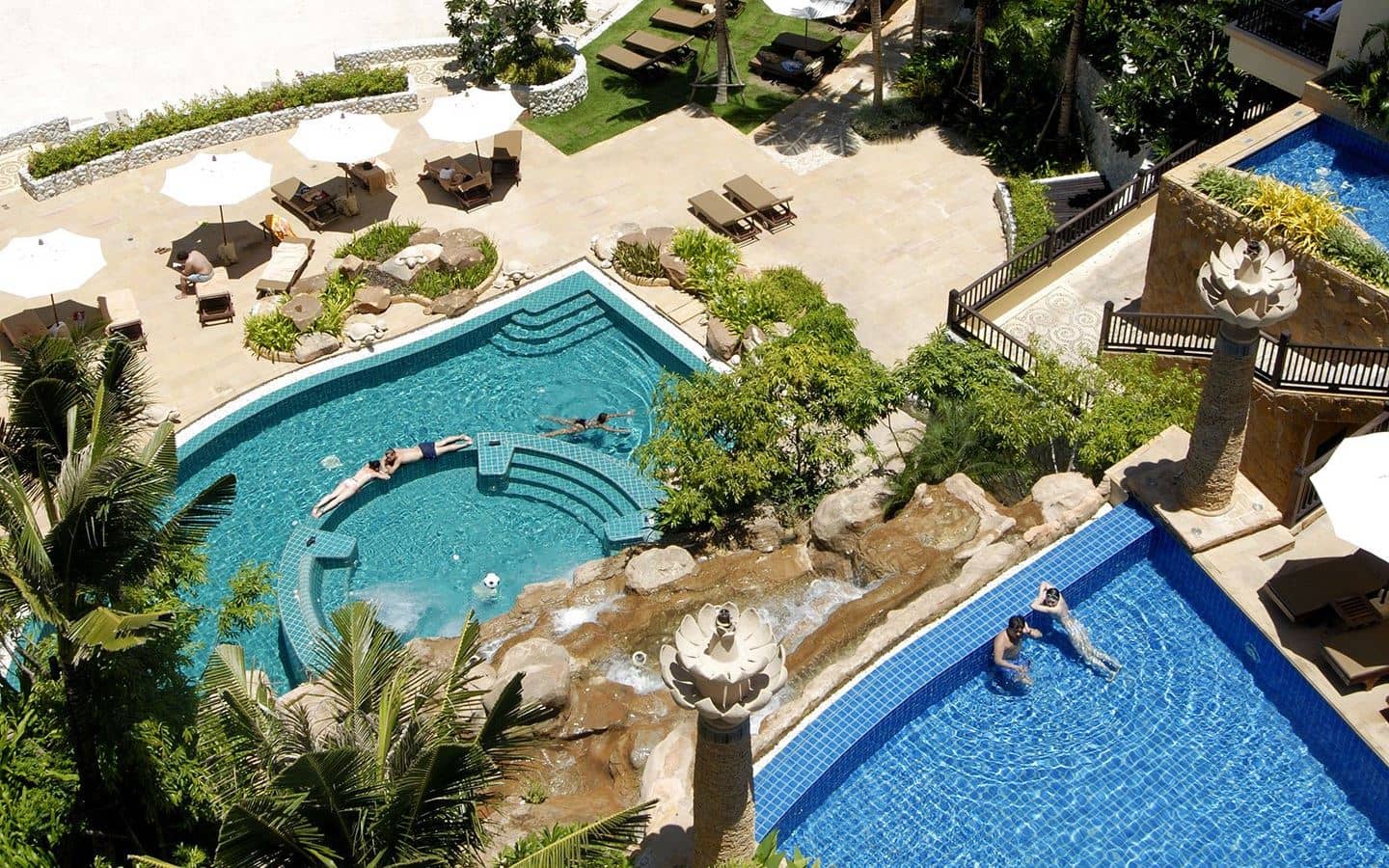 pools-outdoor-pool