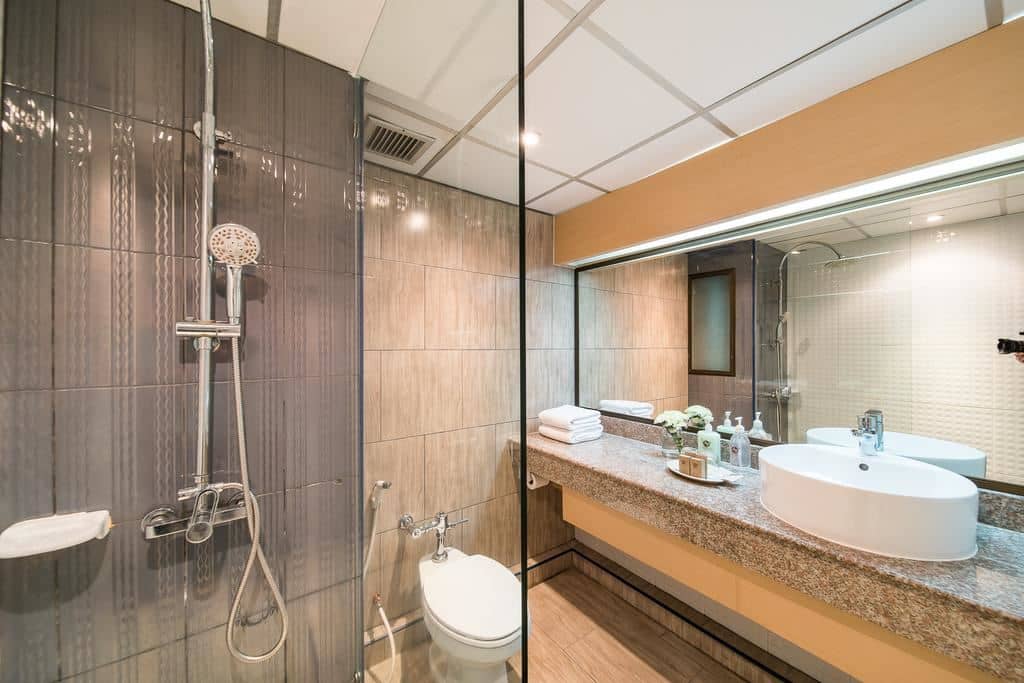 rooms-superior-room