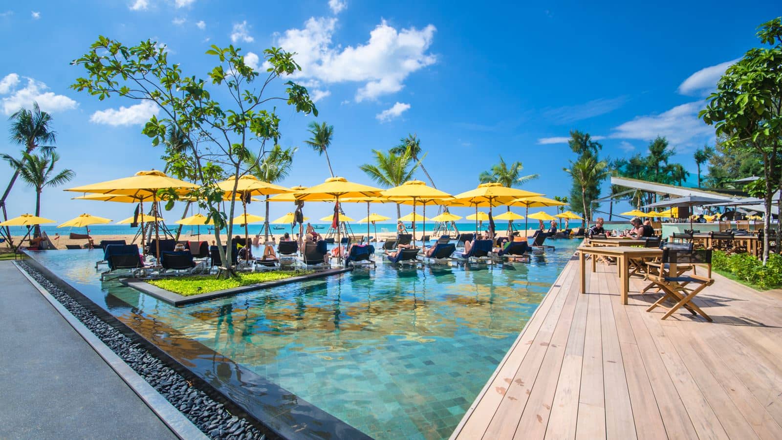 restaurants-kokulo-beach-club-and-restaurant