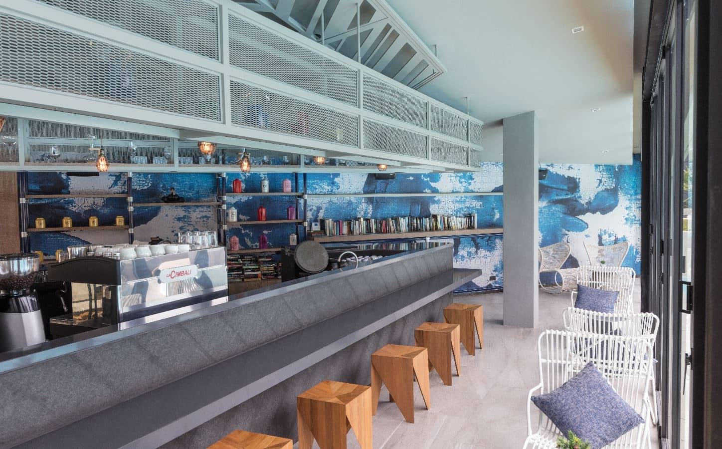 restaurants-cotton-cafe-and-library