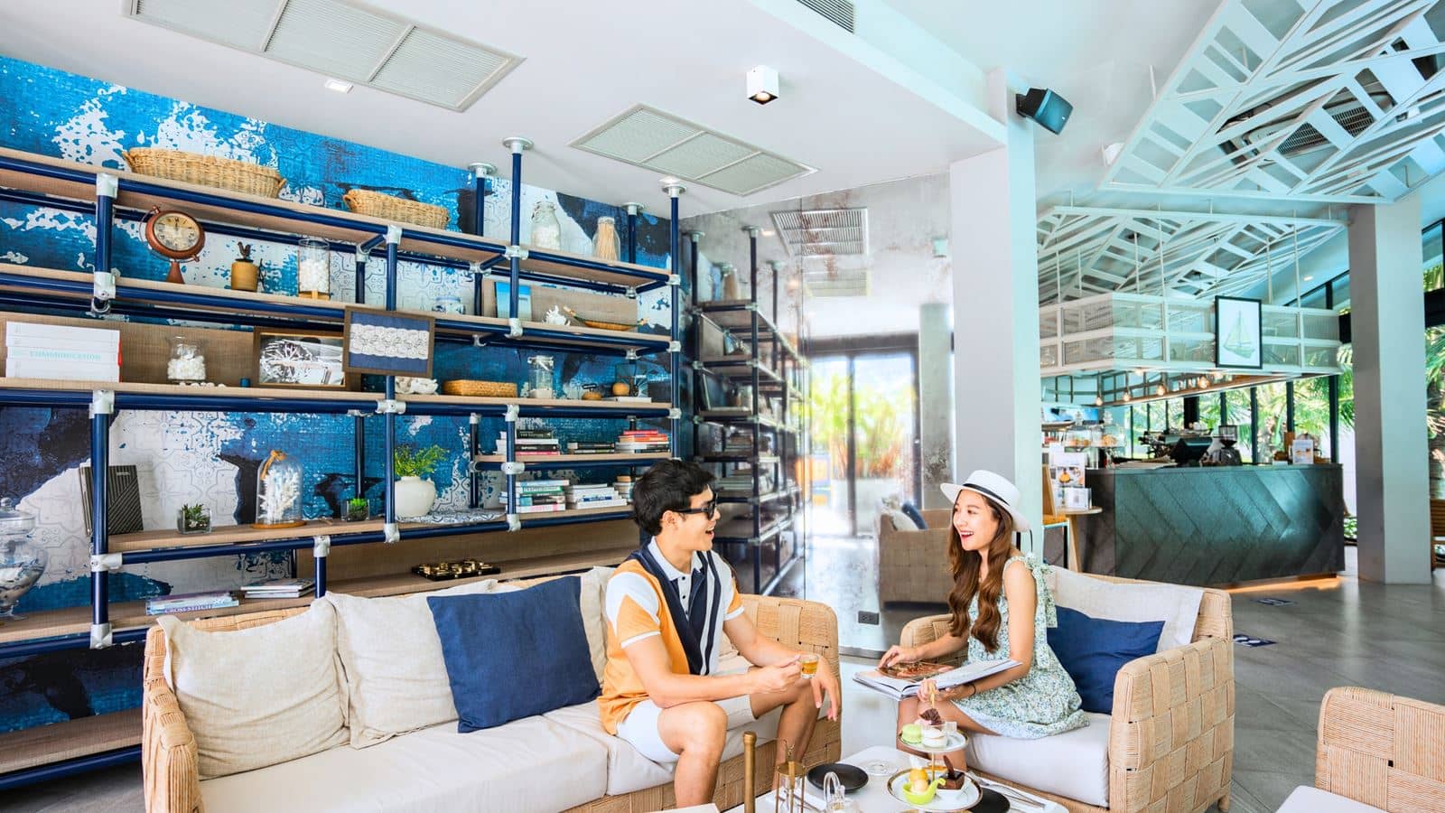 restaurants-cotton-cafe-and-library