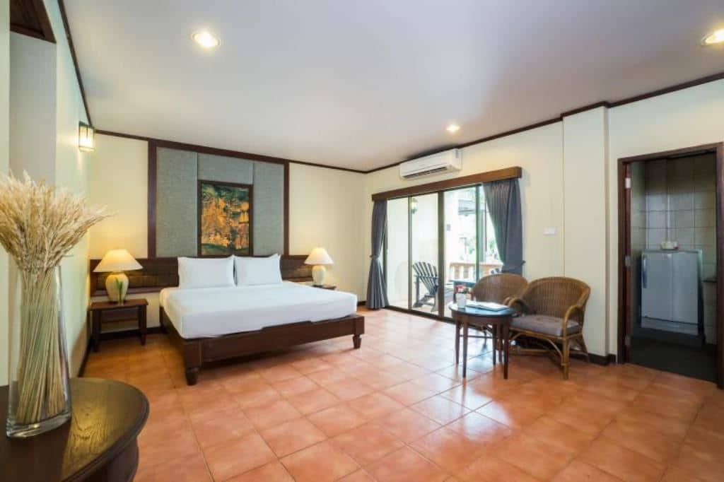rooms-deluxe-studio