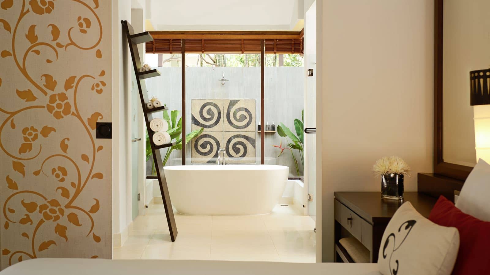 rooms-villa-with-private-pool