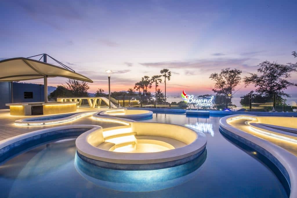 pools-outdoor-pool