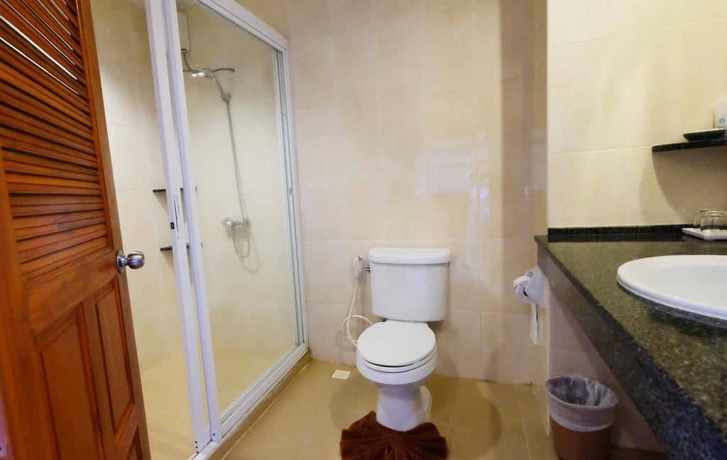 rooms-standard-room