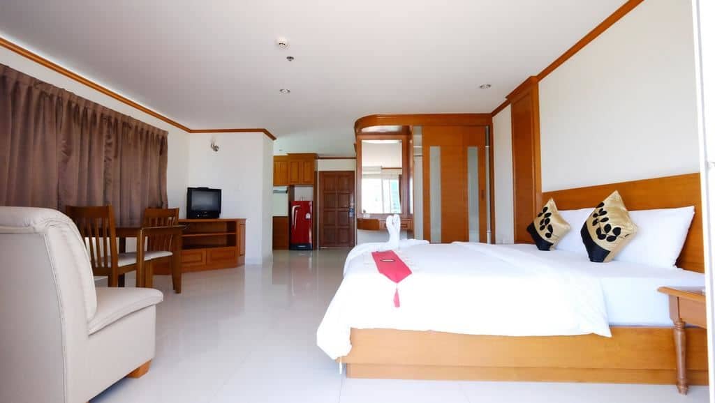 rooms-superior-room