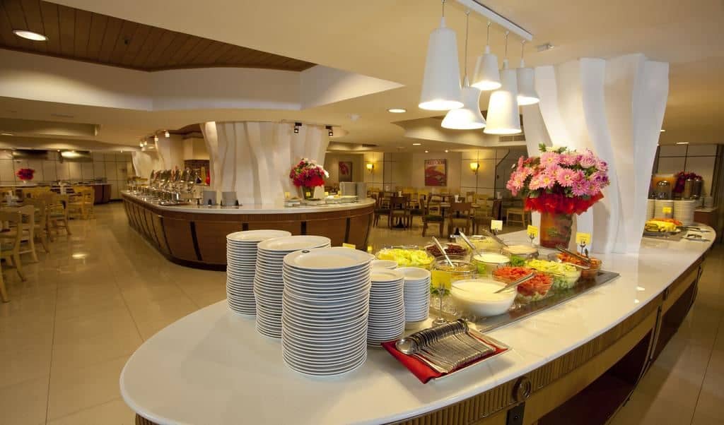 restaurants-the-coral-reef