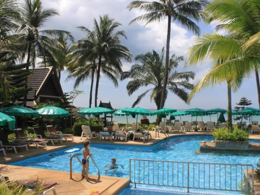 pools-outdoor-pool