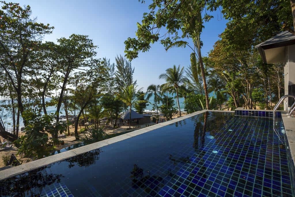 rooms-allamanda-pool-villa