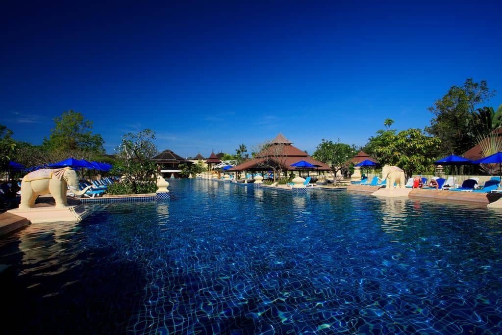 pools-outdoor-pool