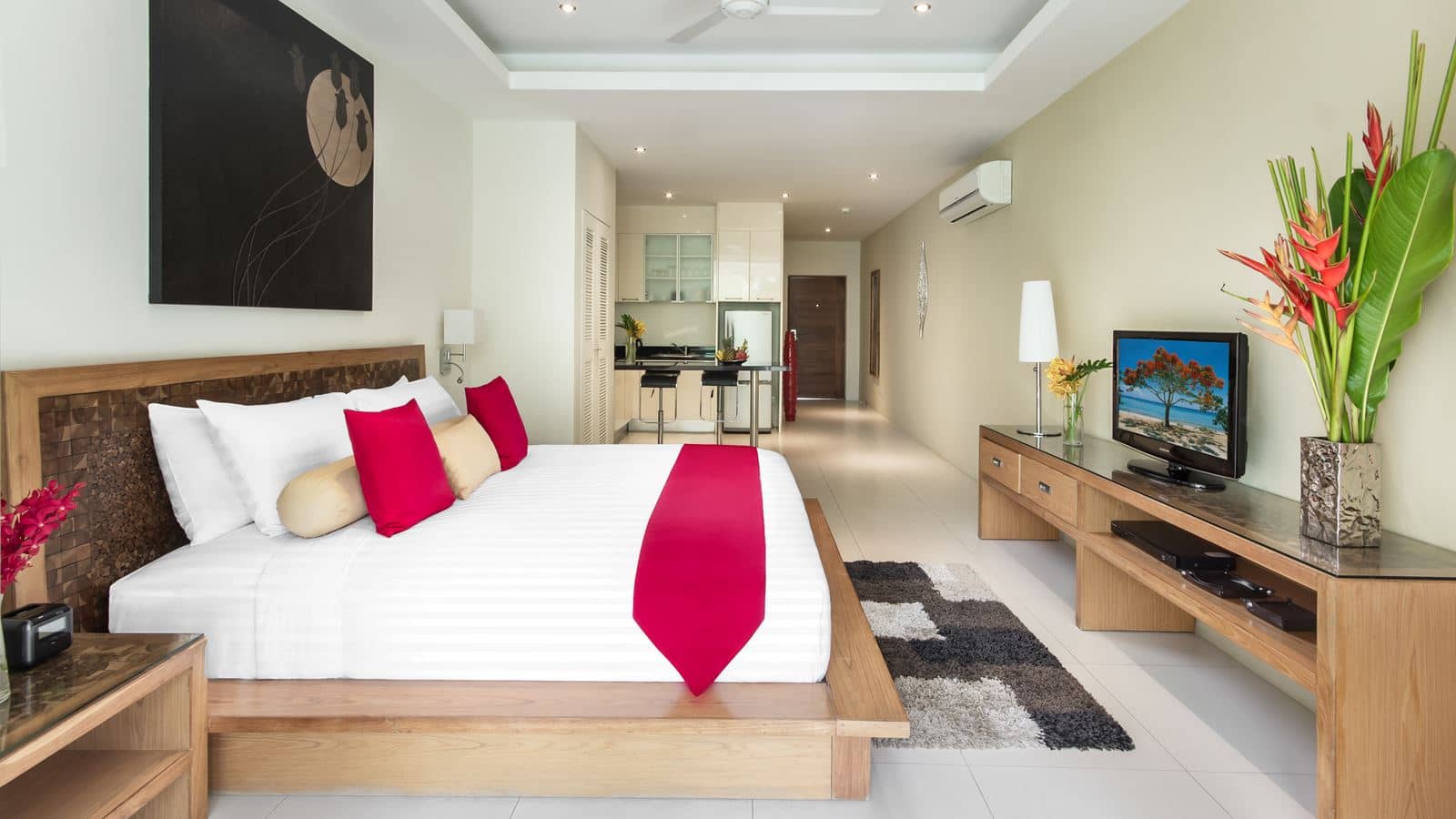 rooms-club-suite