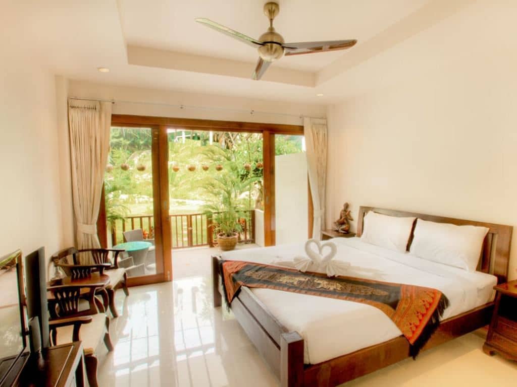 rooms-deluxe-garden-room