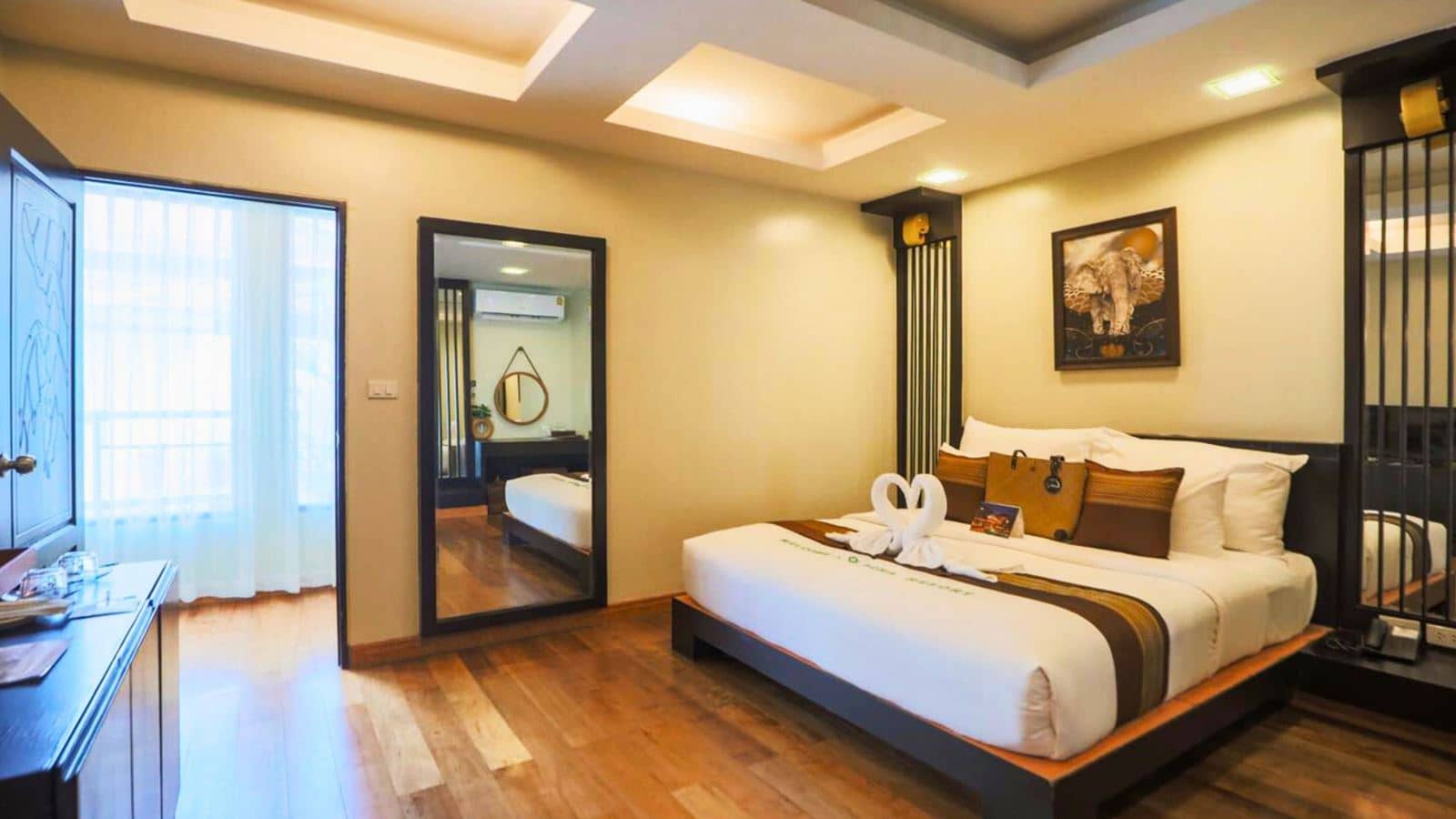 rooms-seaview-deluxe-pool-villa