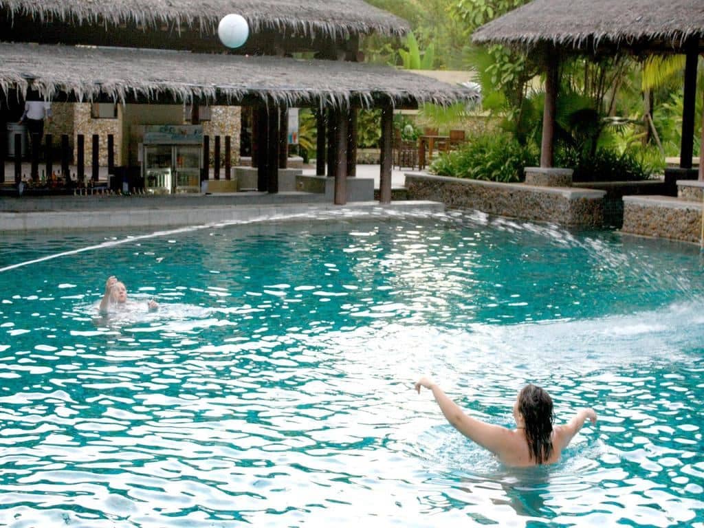 pools-outdoor-pool