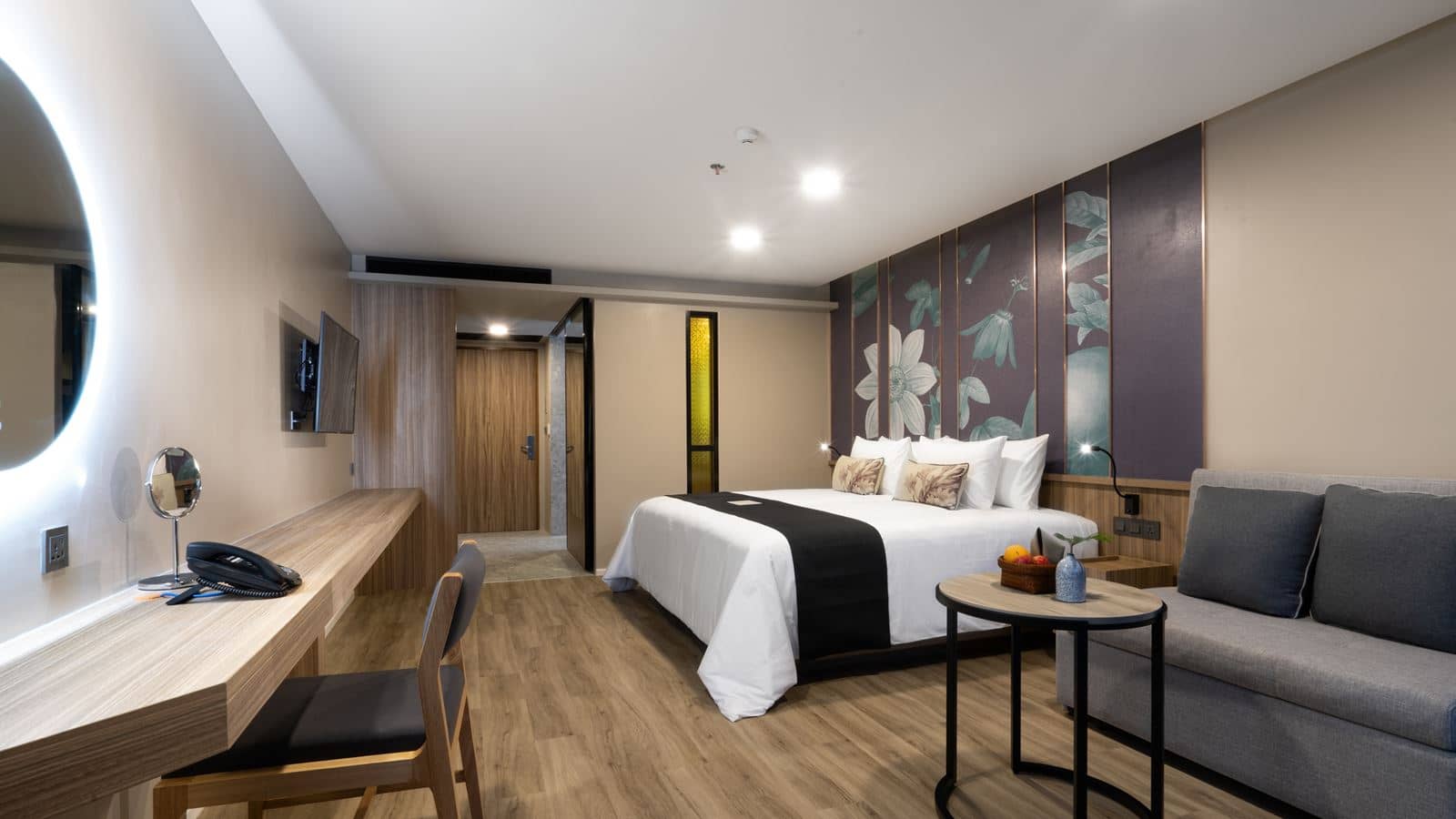 rooms-flora-room