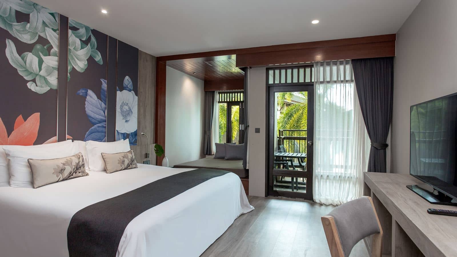 rooms-deluxe-room