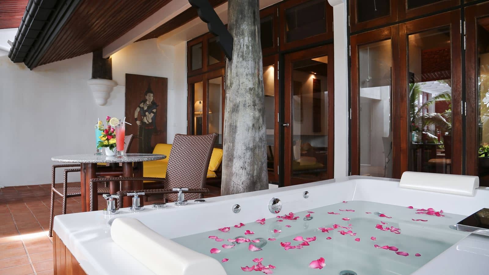 rooms-suite-3-hong-sam