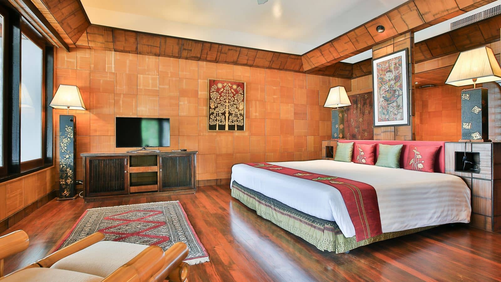 rooms-pool-suite