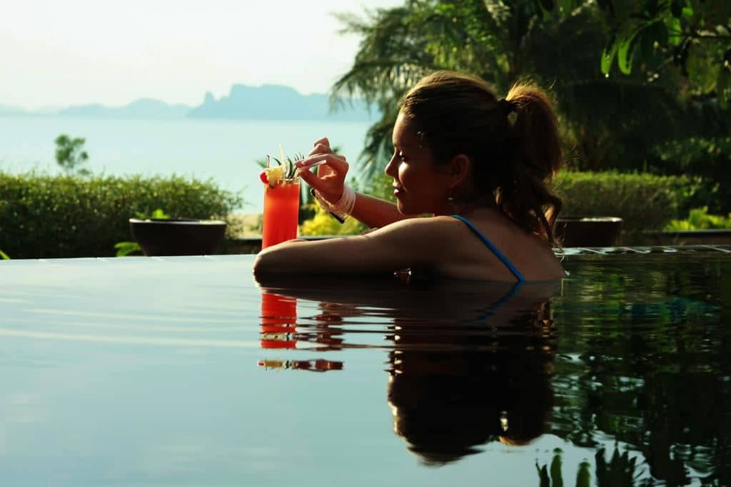 rooms-2-bed-room-pool-villa