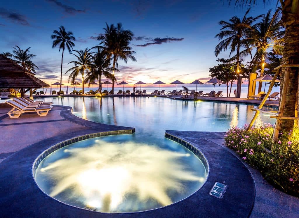 pools-outdoor-pool