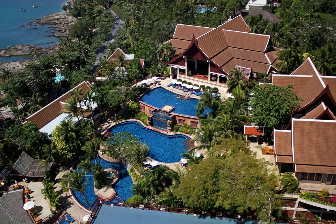 pools-outdoor-pool