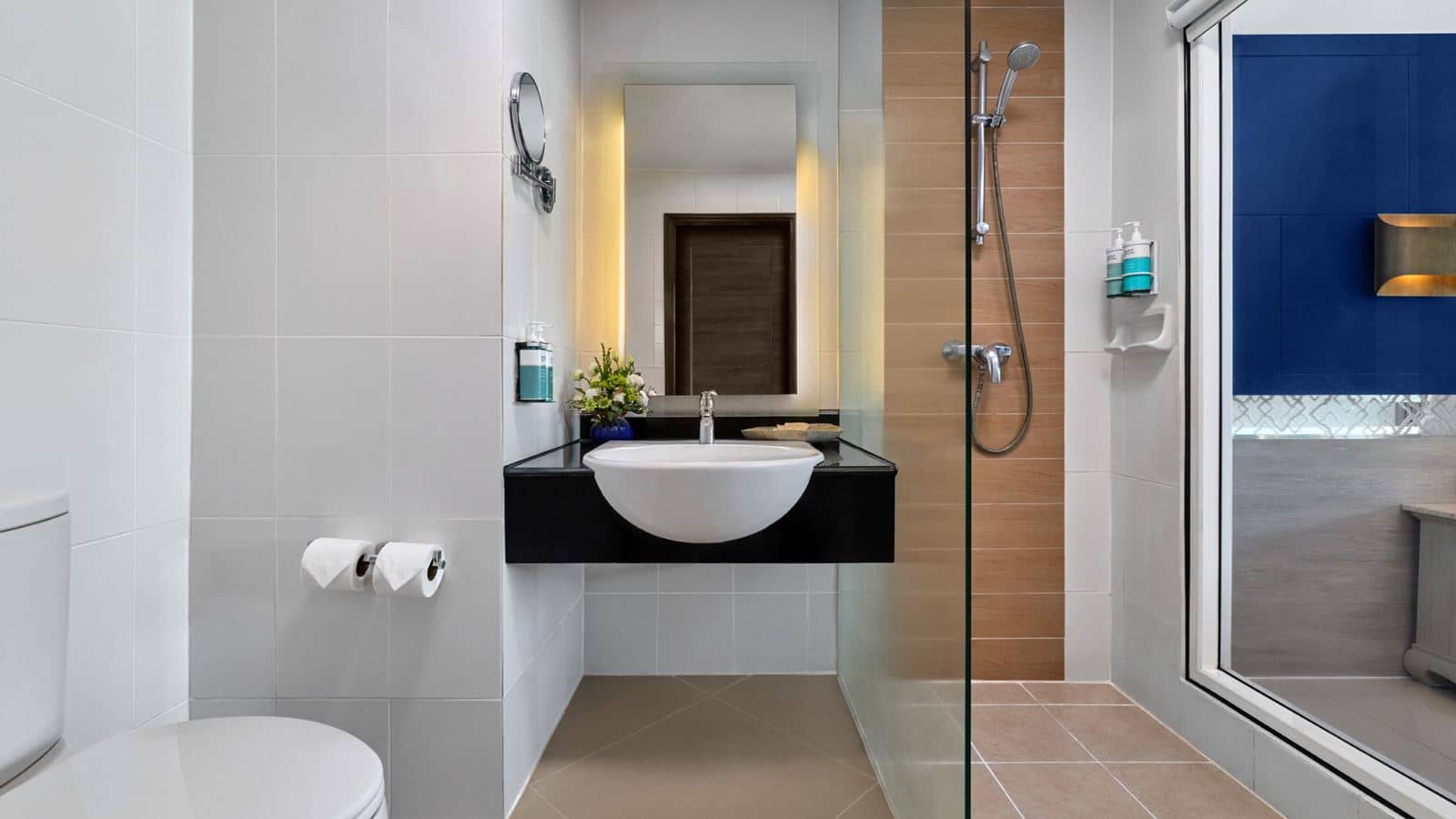 rooms-superior-room