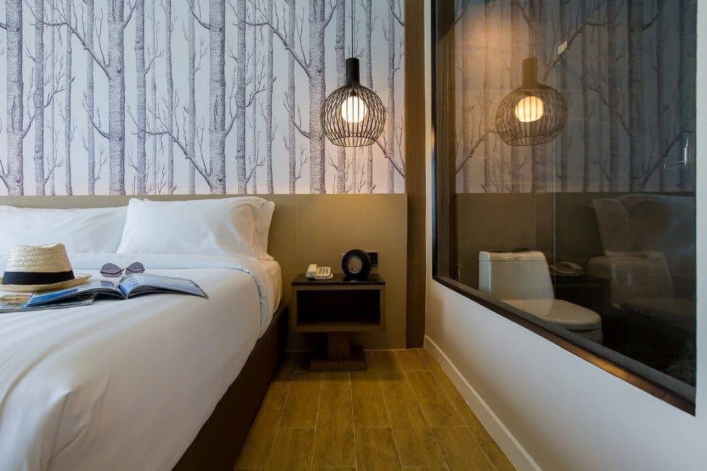 rooms-deluxe-room
