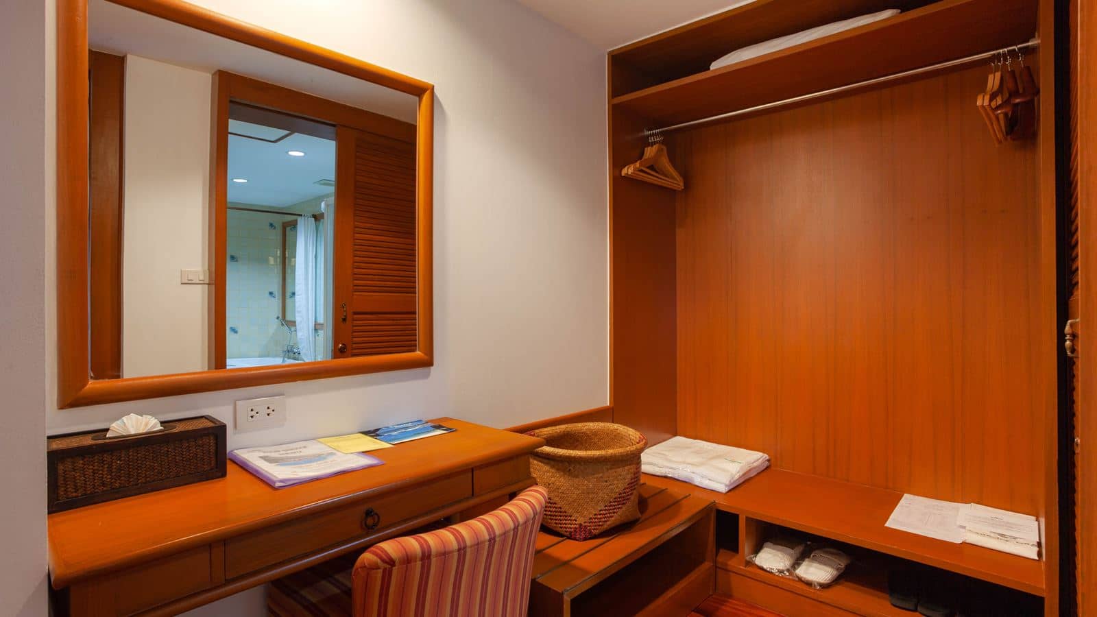 rooms-premier-suite