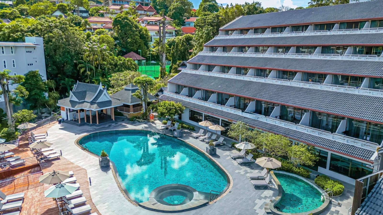 pools-outdoor-pool