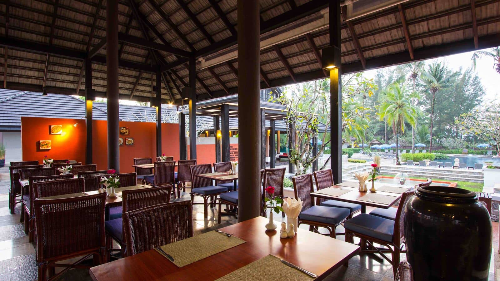 restaurants-the-gallery-restaurant