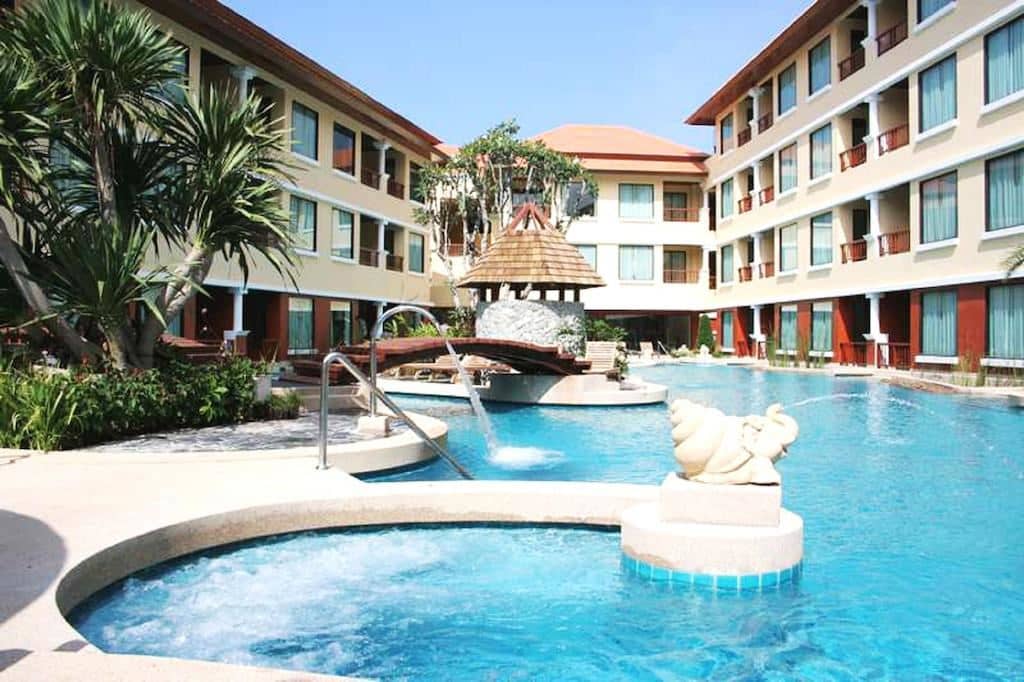 pools-outdoor-pool