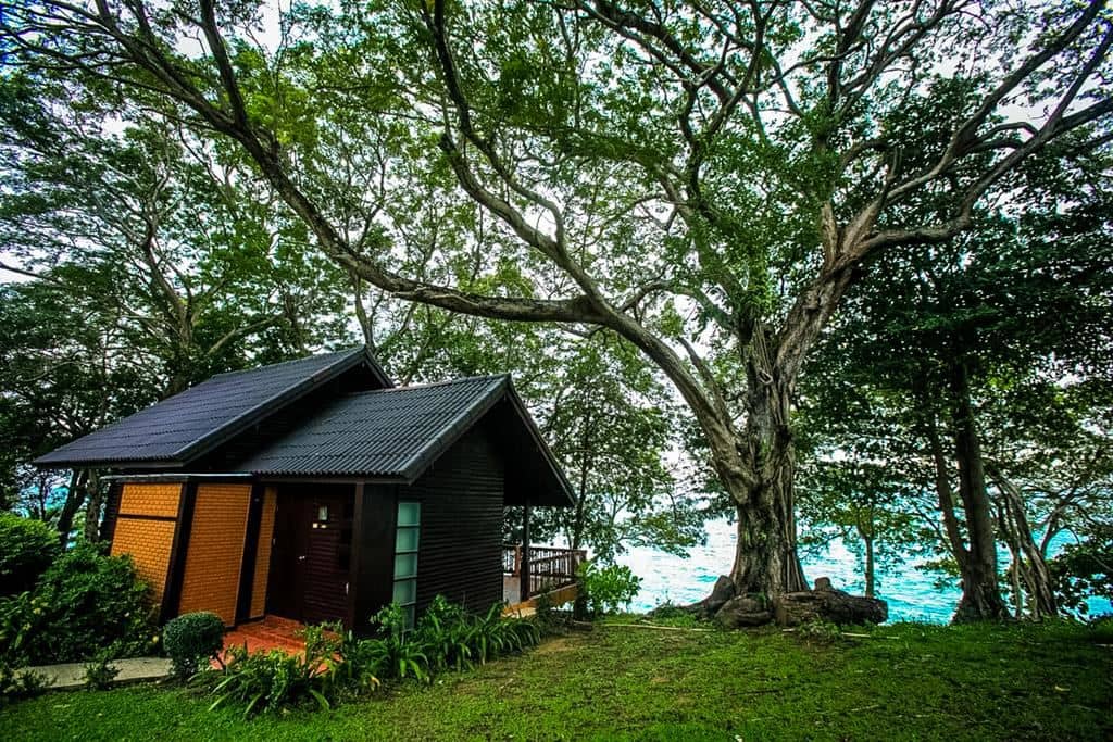 rooms-deluxe-cottage