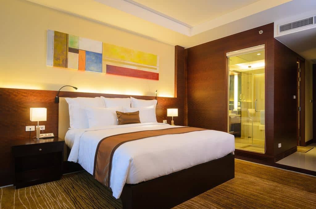 rooms-deluxe-room