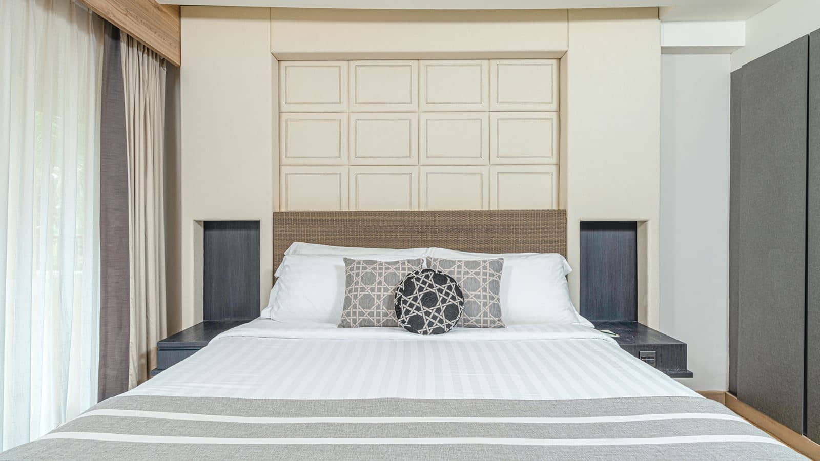 rooms-graceland-suite-seaview-new-2-bedrooms