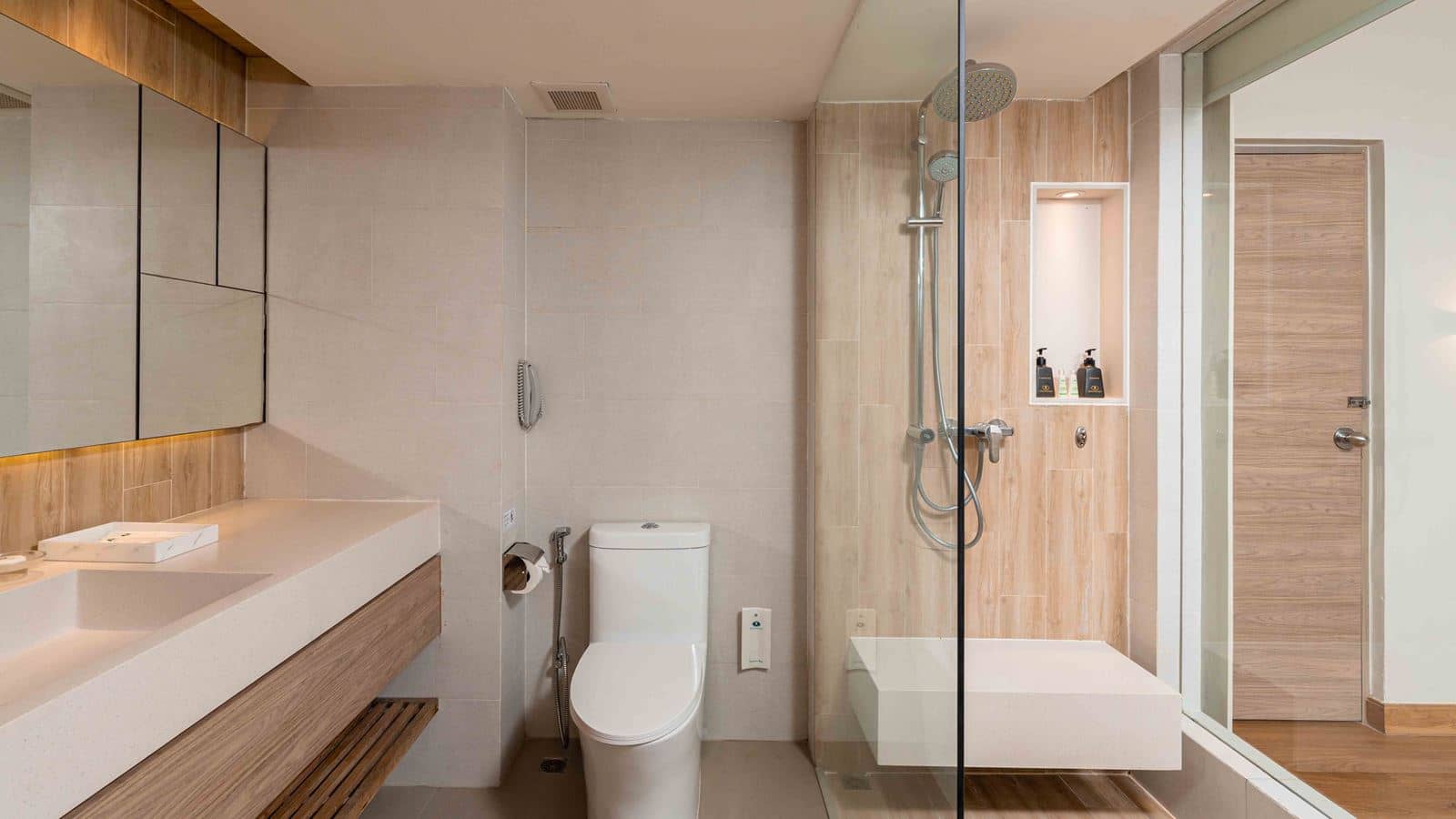 rooms-standard-no-view-no-balcony-2nd-child-share-bed