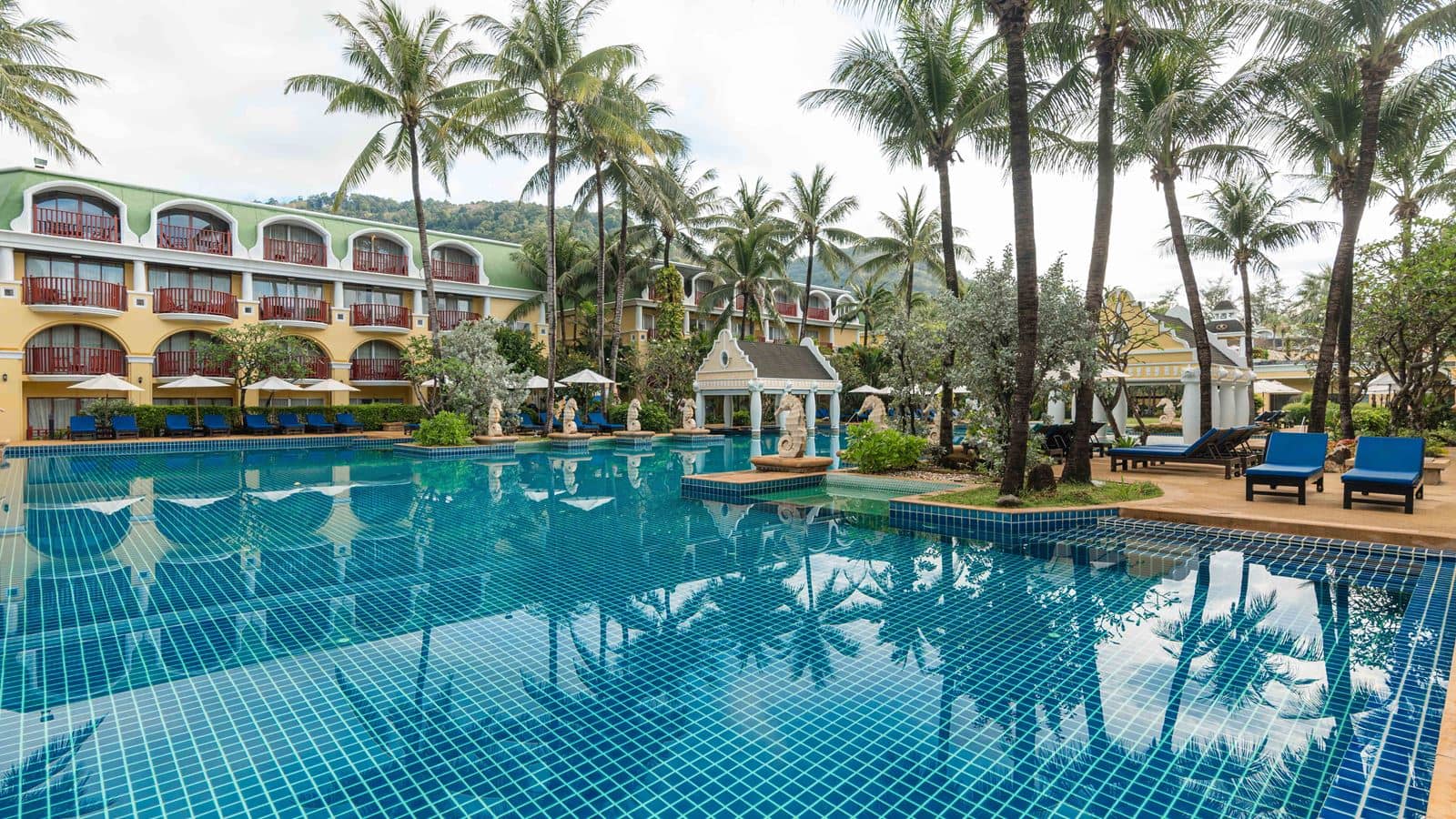 pools-outdoor-pool