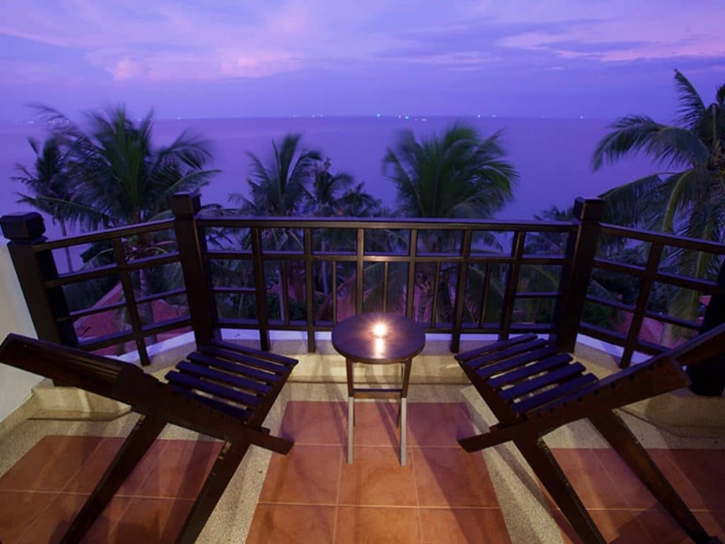 rooms-deluxe-room