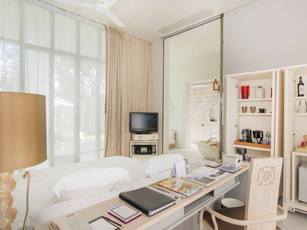 rooms-garden-pool-villa