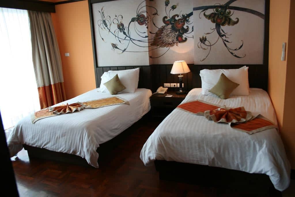 rooms-superior-room