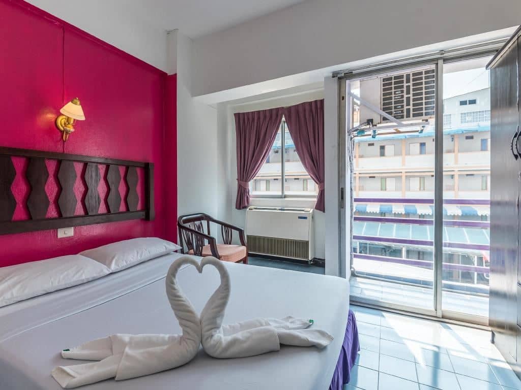rooms-standard-room