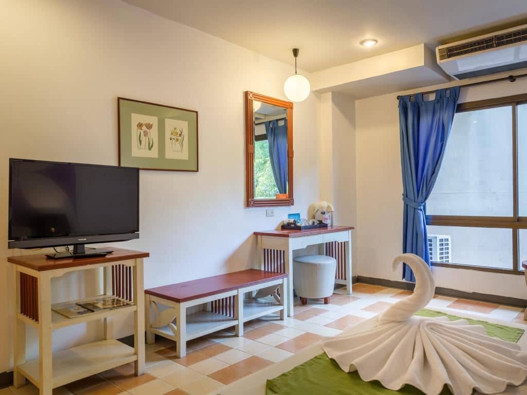 rooms-superior-room