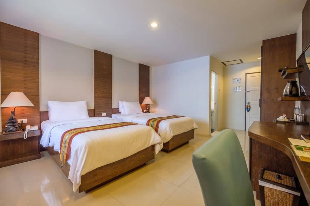 rooms-standard-room