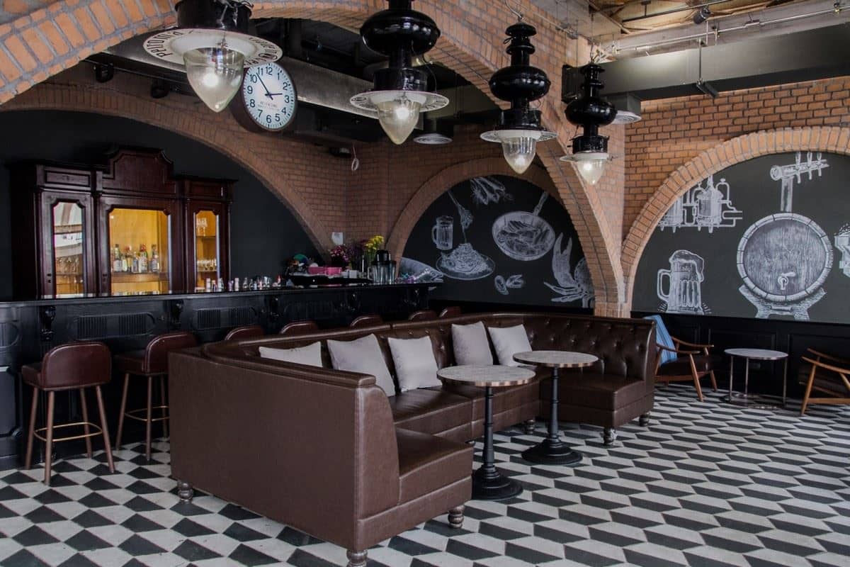 bars-the-andaman-bar--café